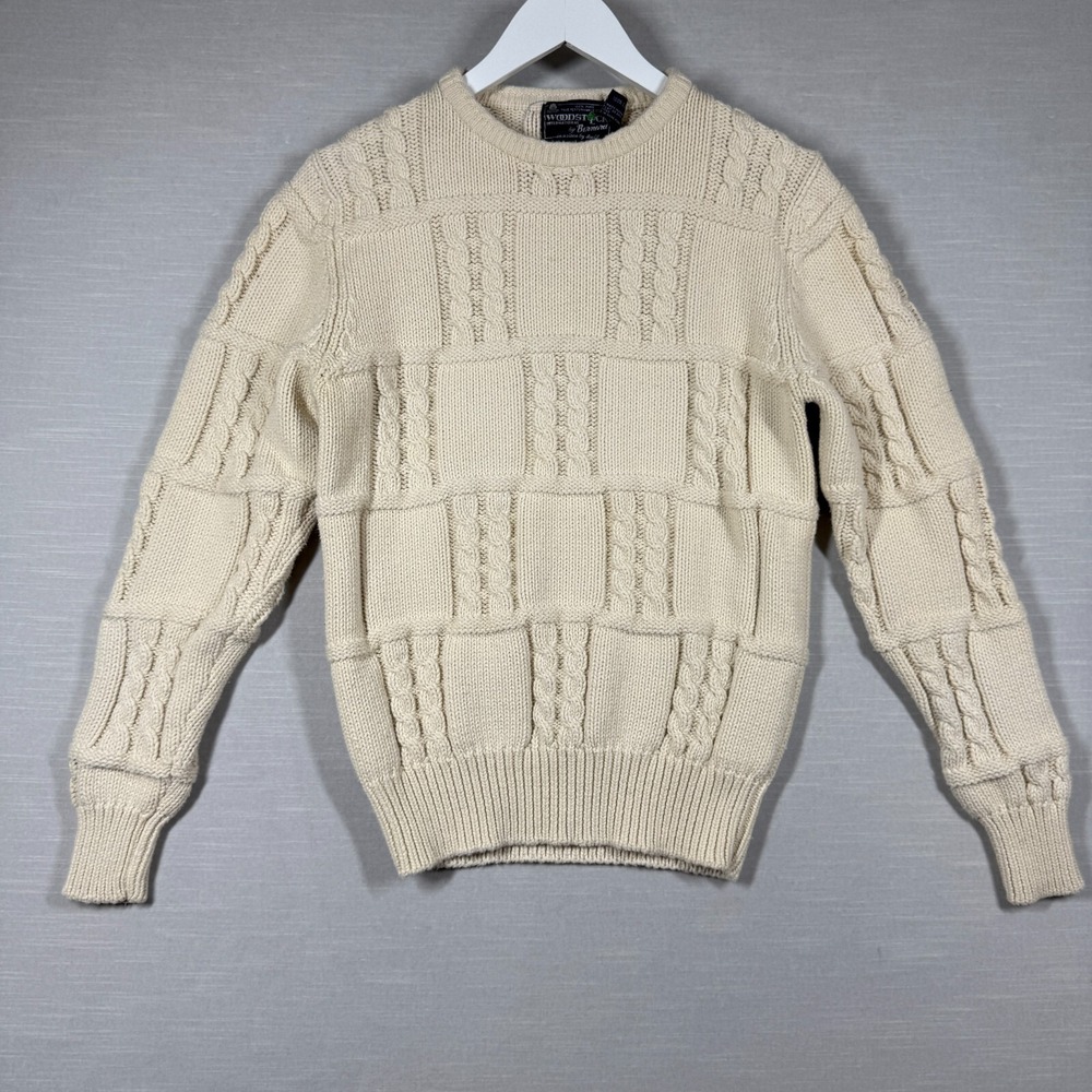 Woodstock Sweater Womens L White Fisherman Classic Casual Preppy Academia Chunky